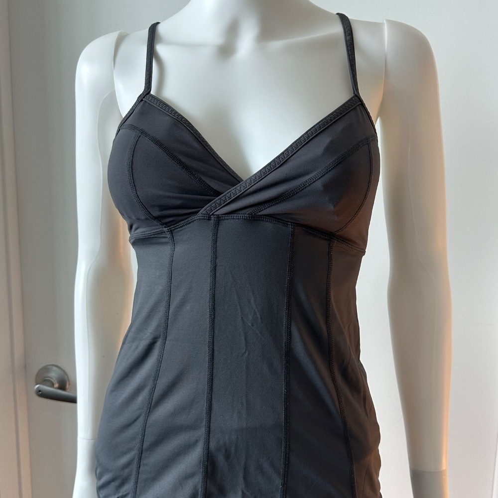 Lululemon top - Picture 2 of 6